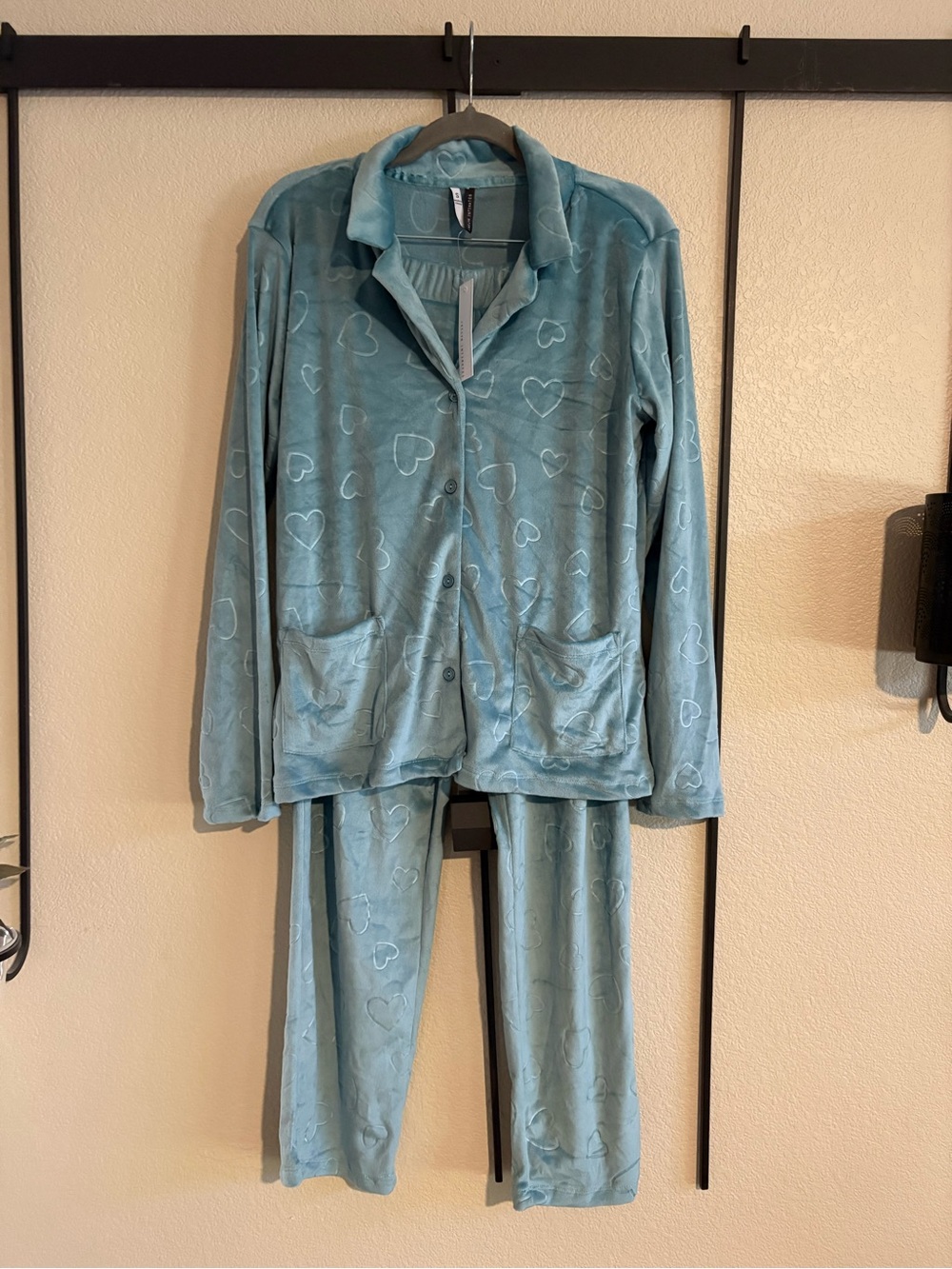 Women's Light Blue Heart-Print Plush Pajama Set
